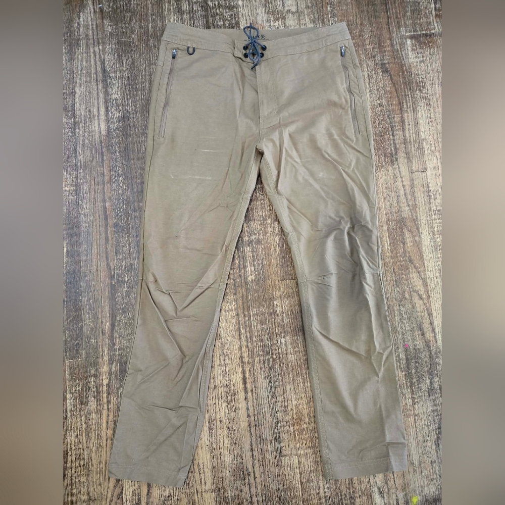 Roark Men's Khaki Chinos with Drawstring
